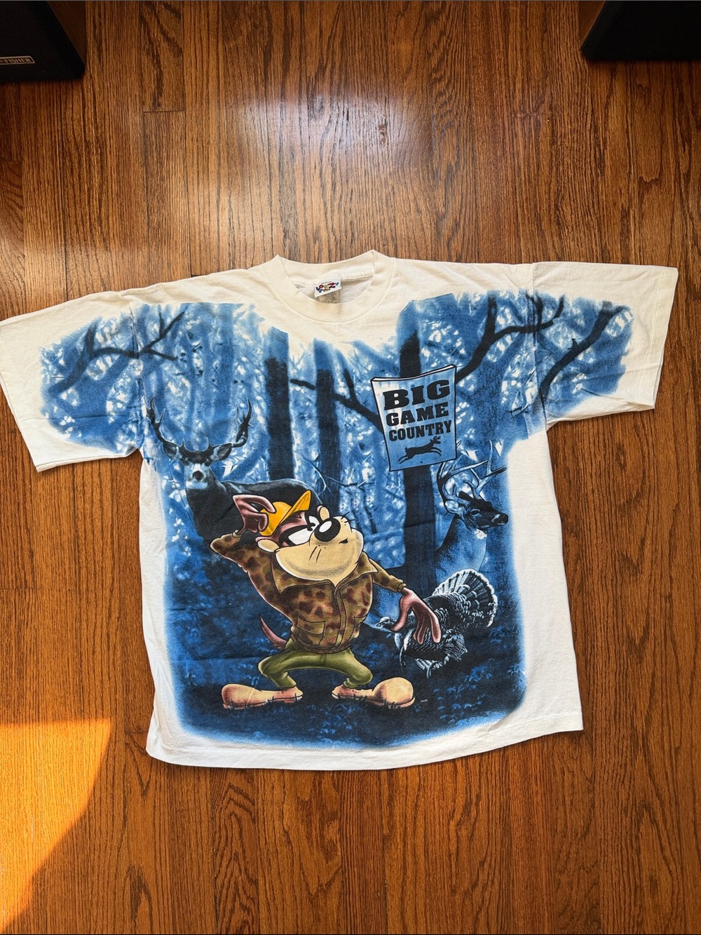 Vintage 90s Looney Tunes Taz "Big Game Country" Graphic T-Shirt XL